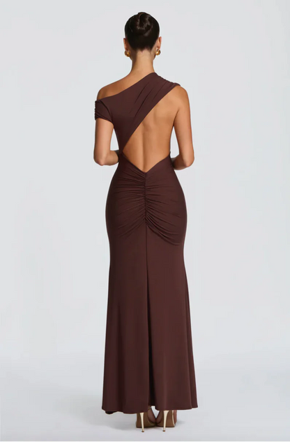 Maxima I vestido asimétrico espalda abierta