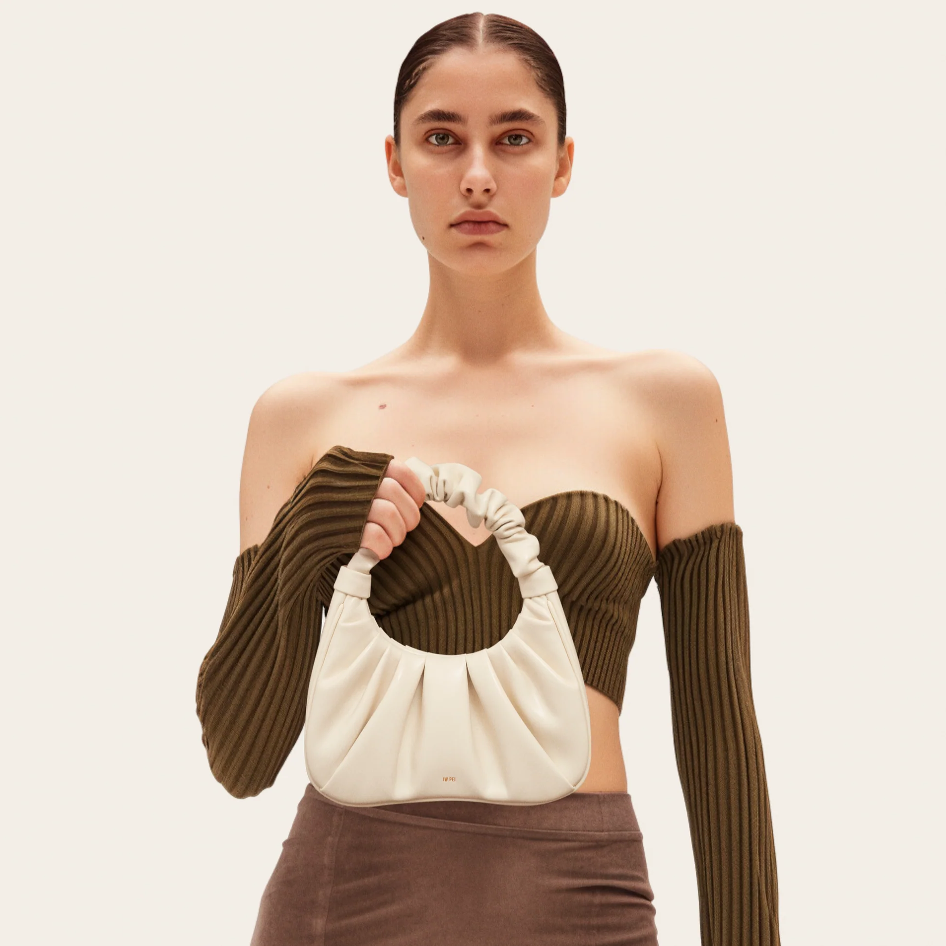 Carlota I borsa fruncida piel beige ROSAVELLI - imagen 11